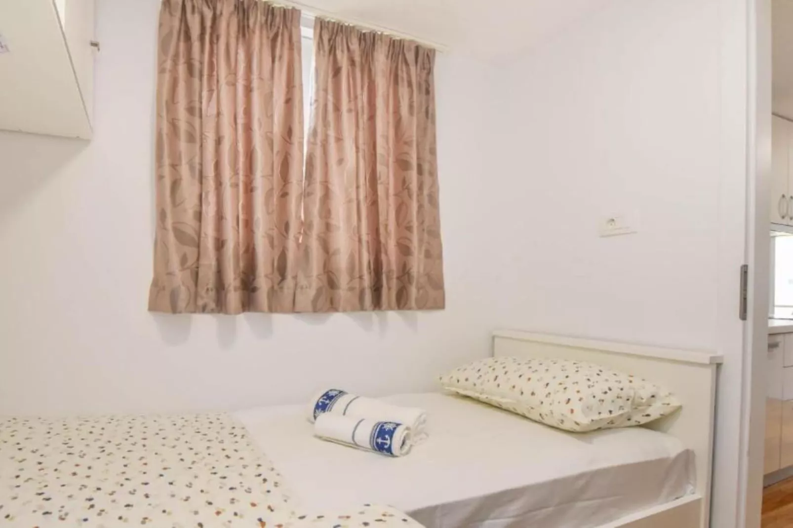 Camping Mobile Homes Bella Vita-Slaapkamer