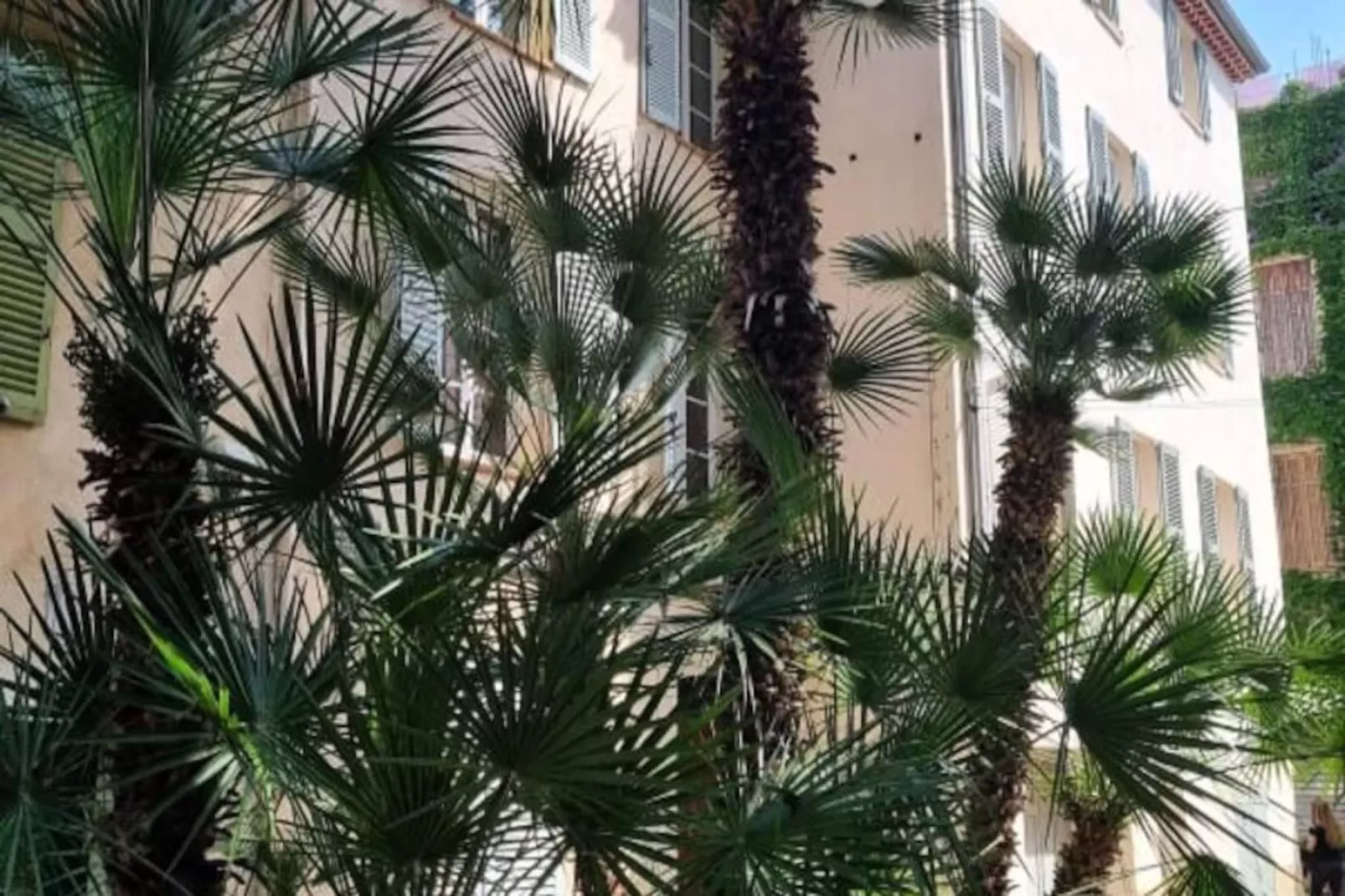 06an - Bel Appartement Au Cœur Du Vieil Antibes-Niet-getagd