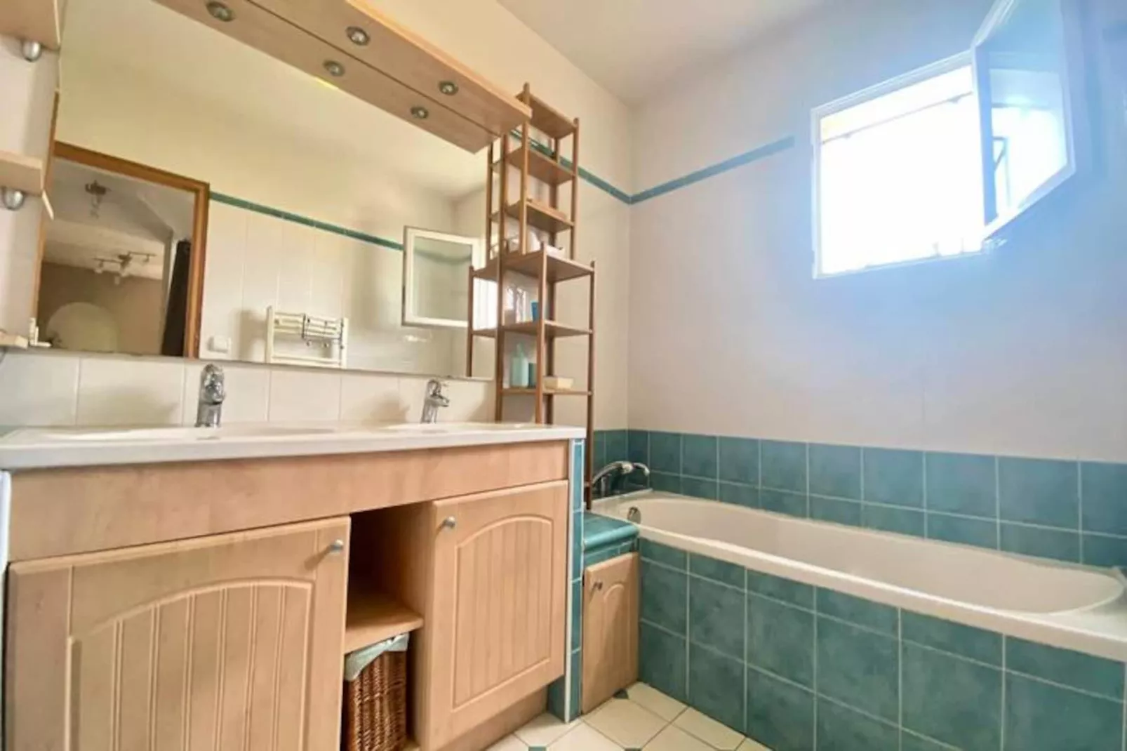 Résidence Fr15-le Grau Du Roi-Niet-getagd