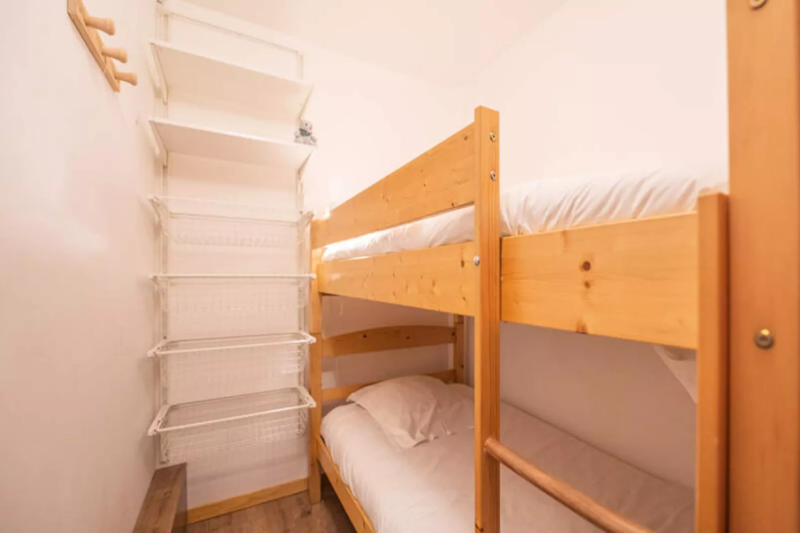 Résidence Ours Blanc-Niet-getagd