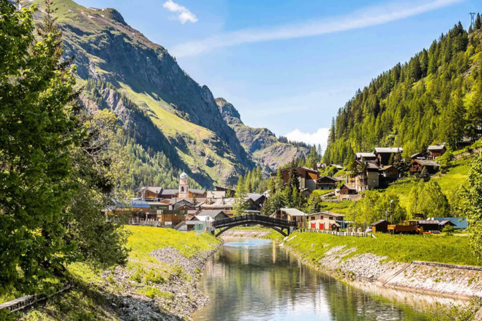 Chalet Les Champs Du Pont-Niet-getagd