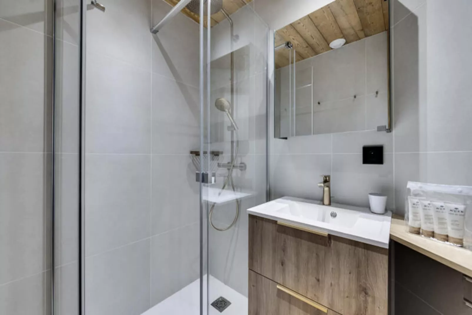 Résidence Rosset-Niet-getagd