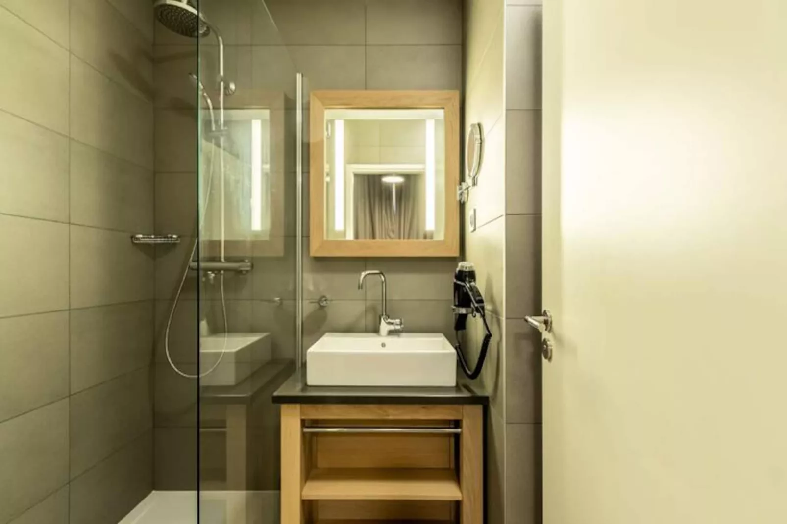 Résidence Les Monarques-Niet-getagd