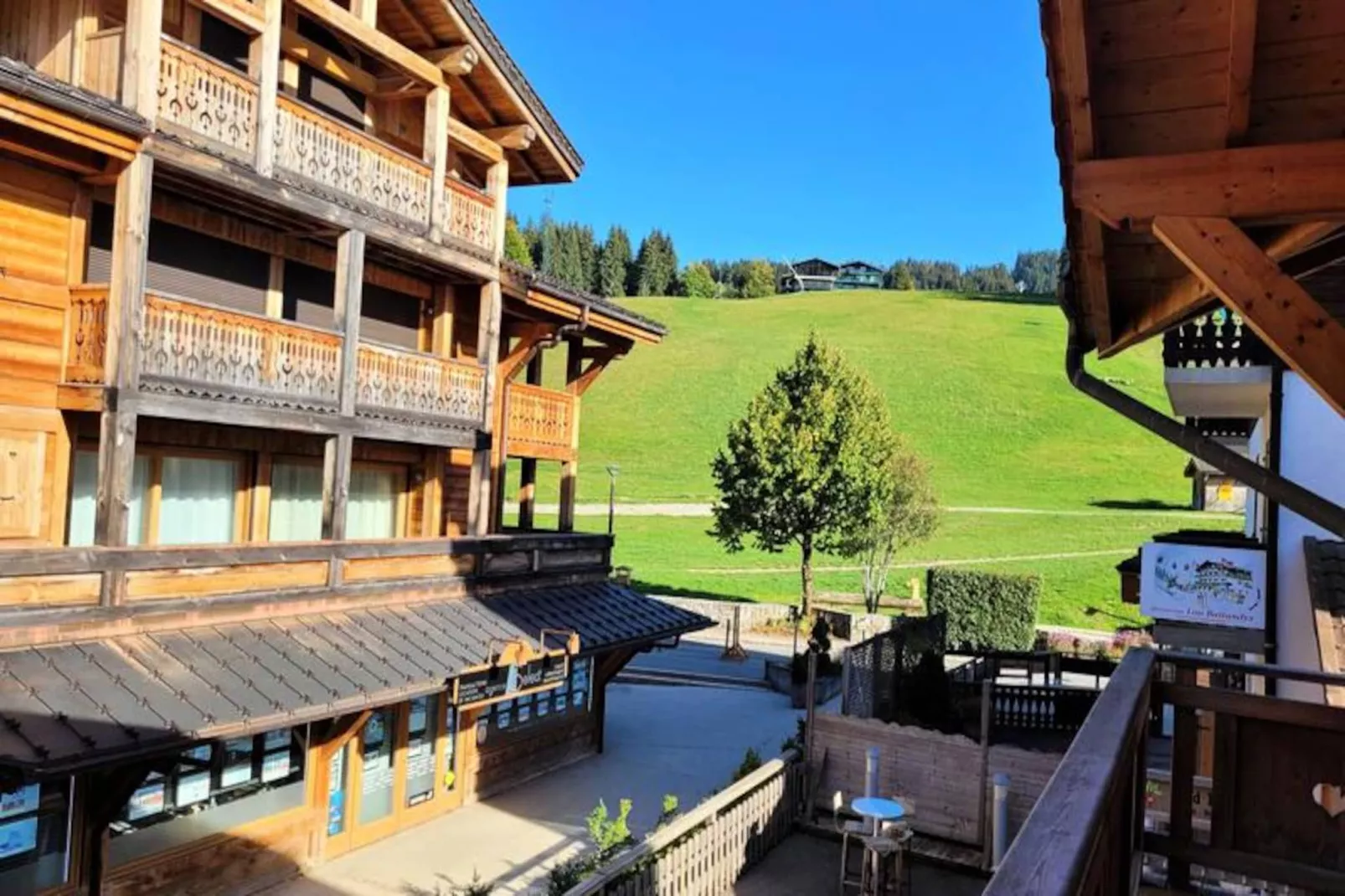 Résidence Eden Roc Ii-Niet-getagd