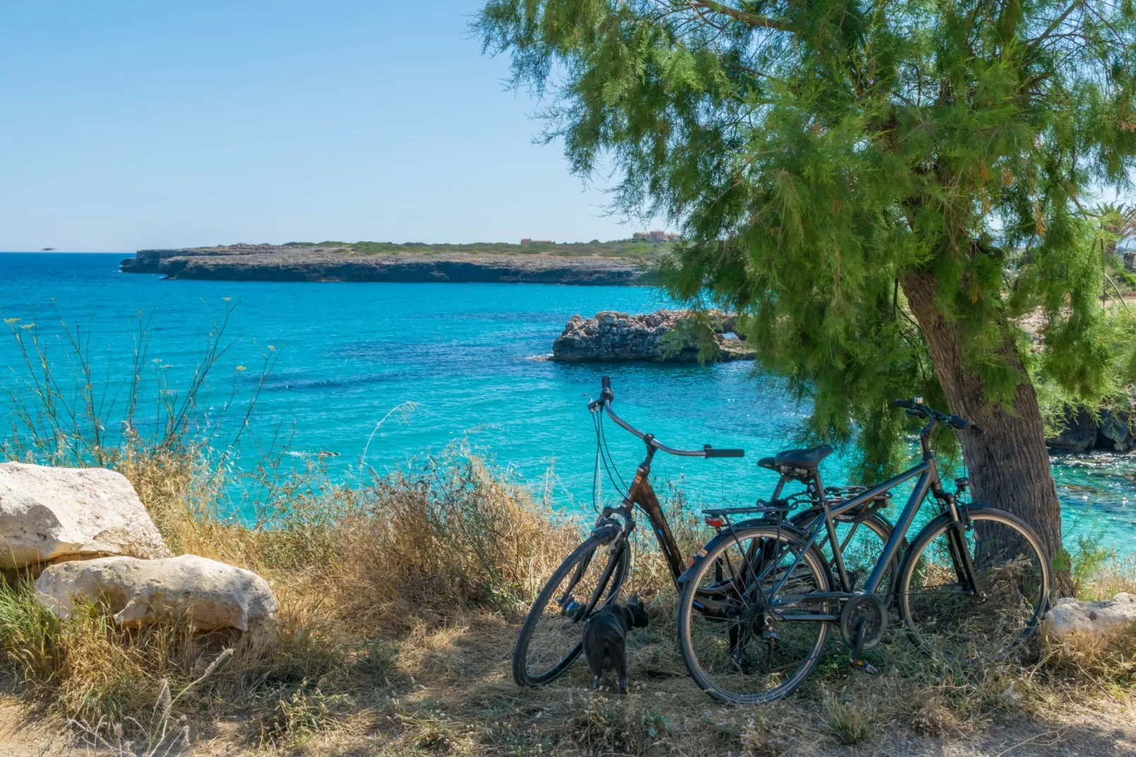 Cala Rafalino-Buitenkant zomer