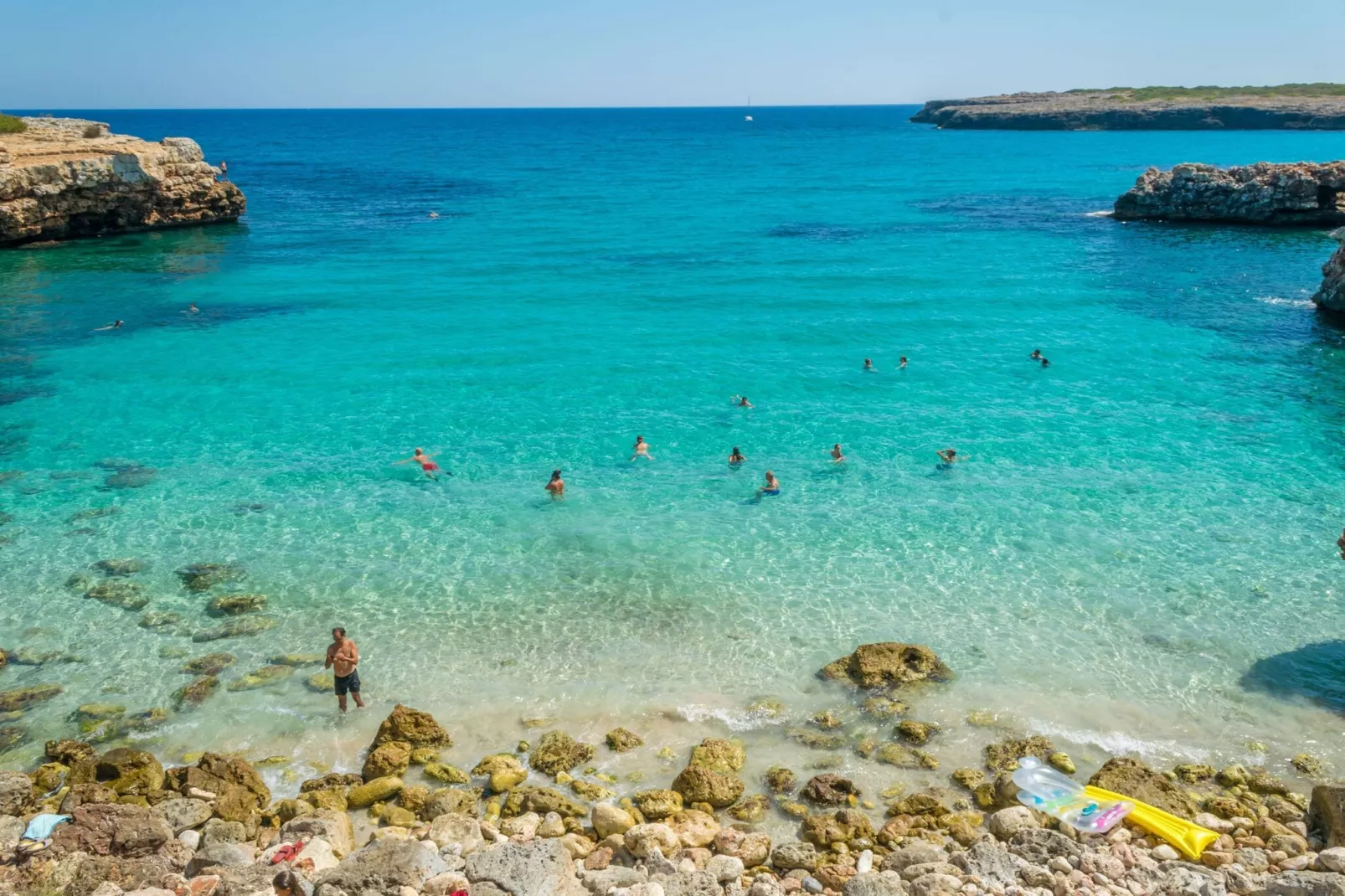 Cala Rafalino-Buitenkant zomer