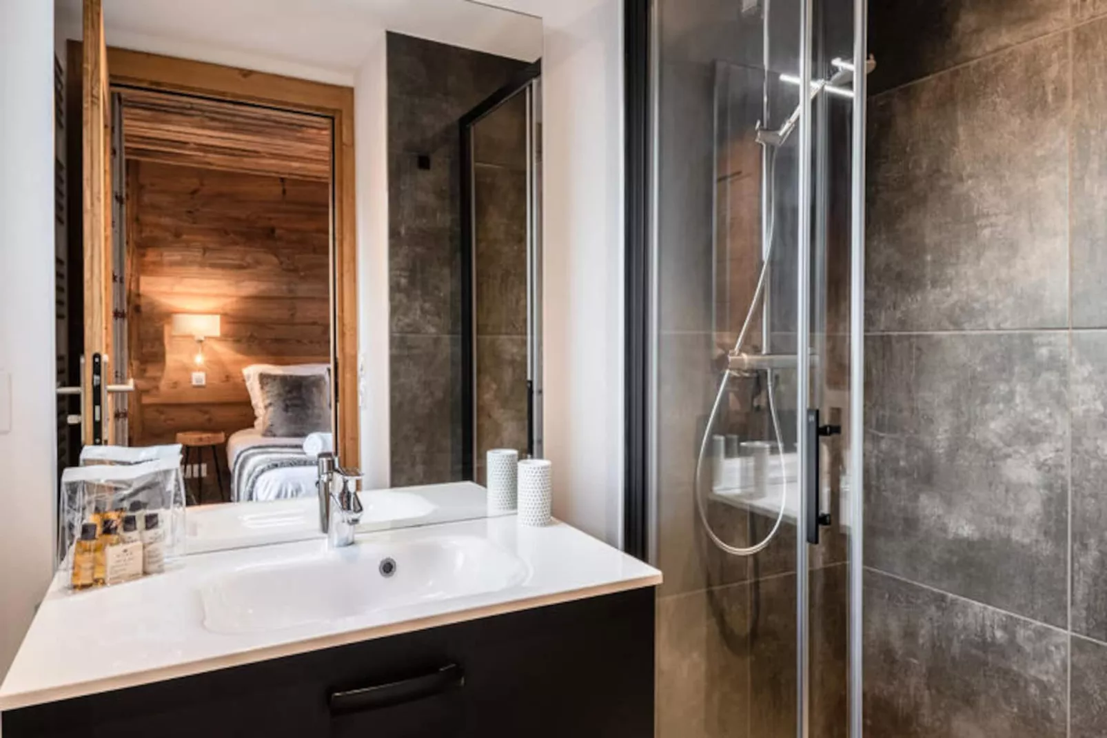 Résidence Androsace Du Lyret-Niet-getagd