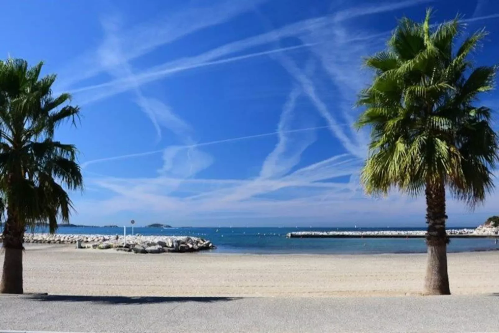 Résidence White Stone-Niet-getagd