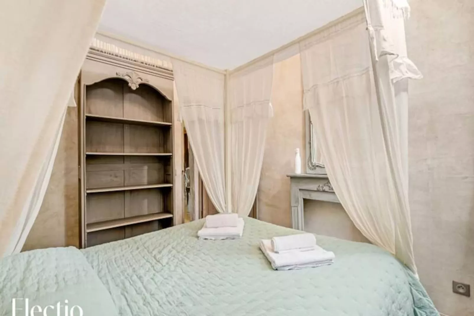 Loggia 5 Rosier | R&eacute;sidence Les Petitons-Niet-getagd