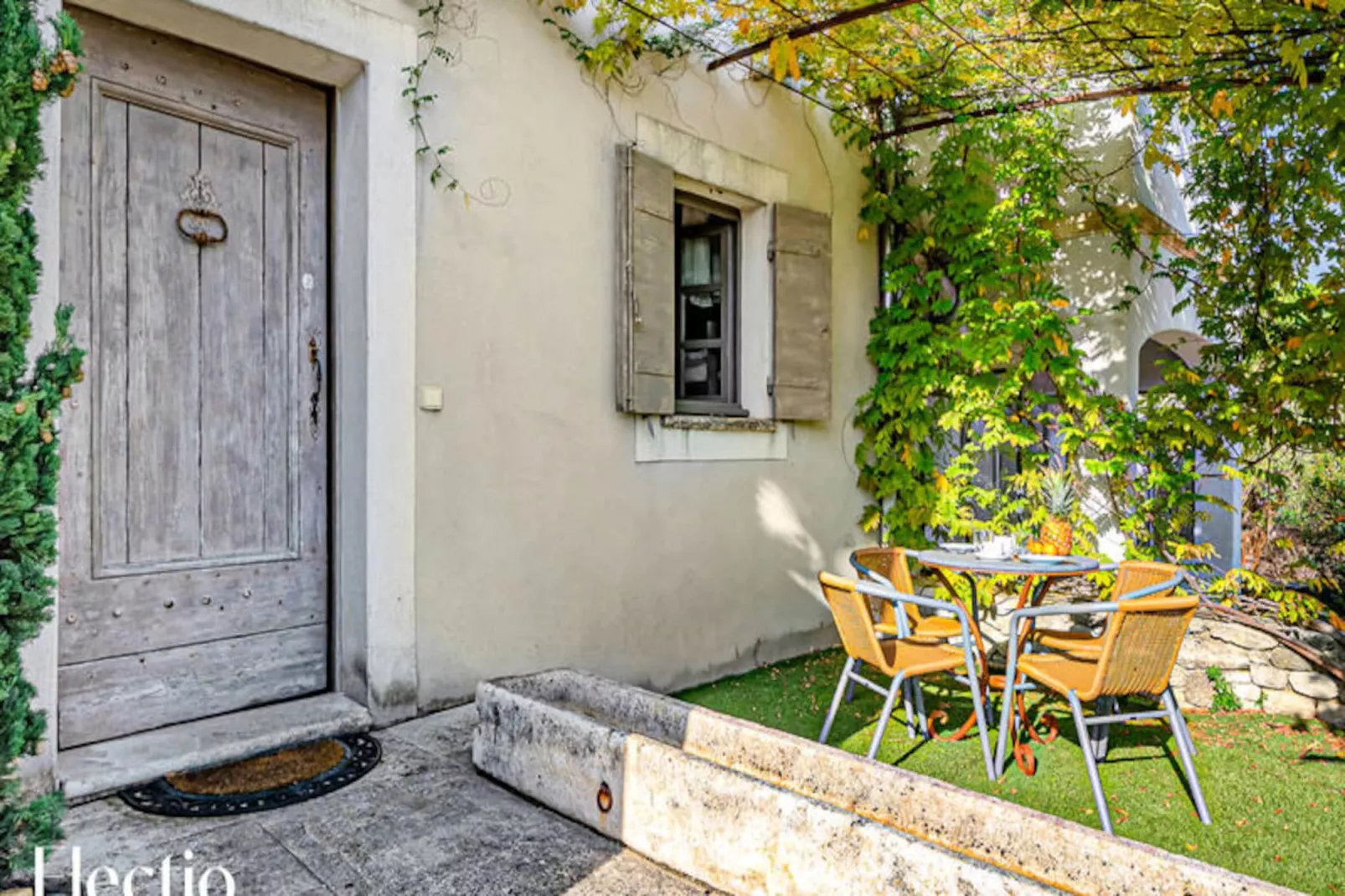 Loggia 2 Glycine | R&eacute;sidence Les Petitons-Niet-getagd