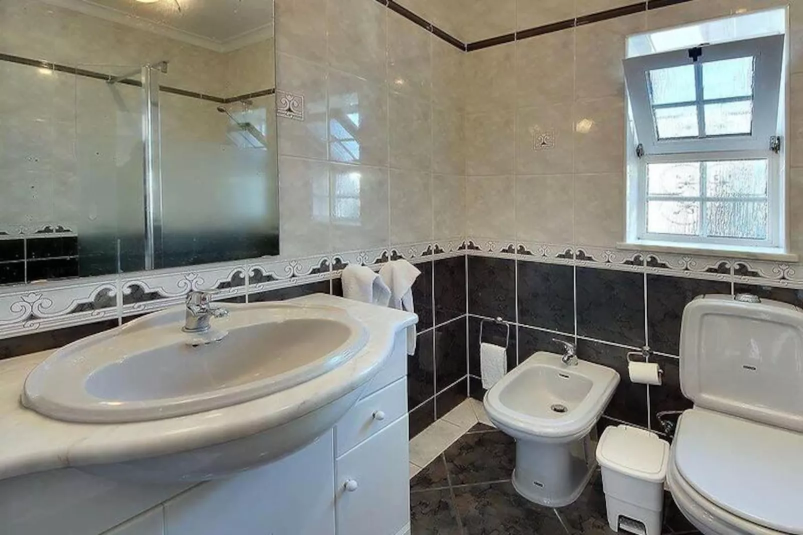 Maison à Guia-Niet-getagd