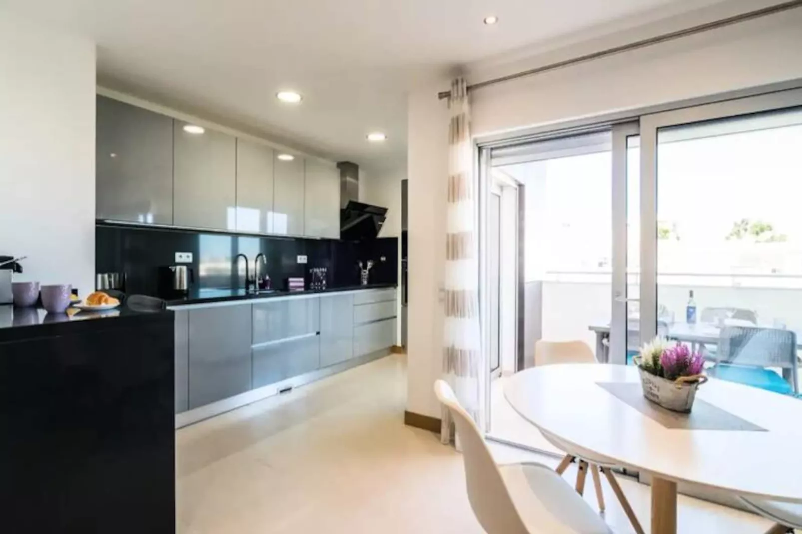 Coastal Haven Lagos-Niet-getagd