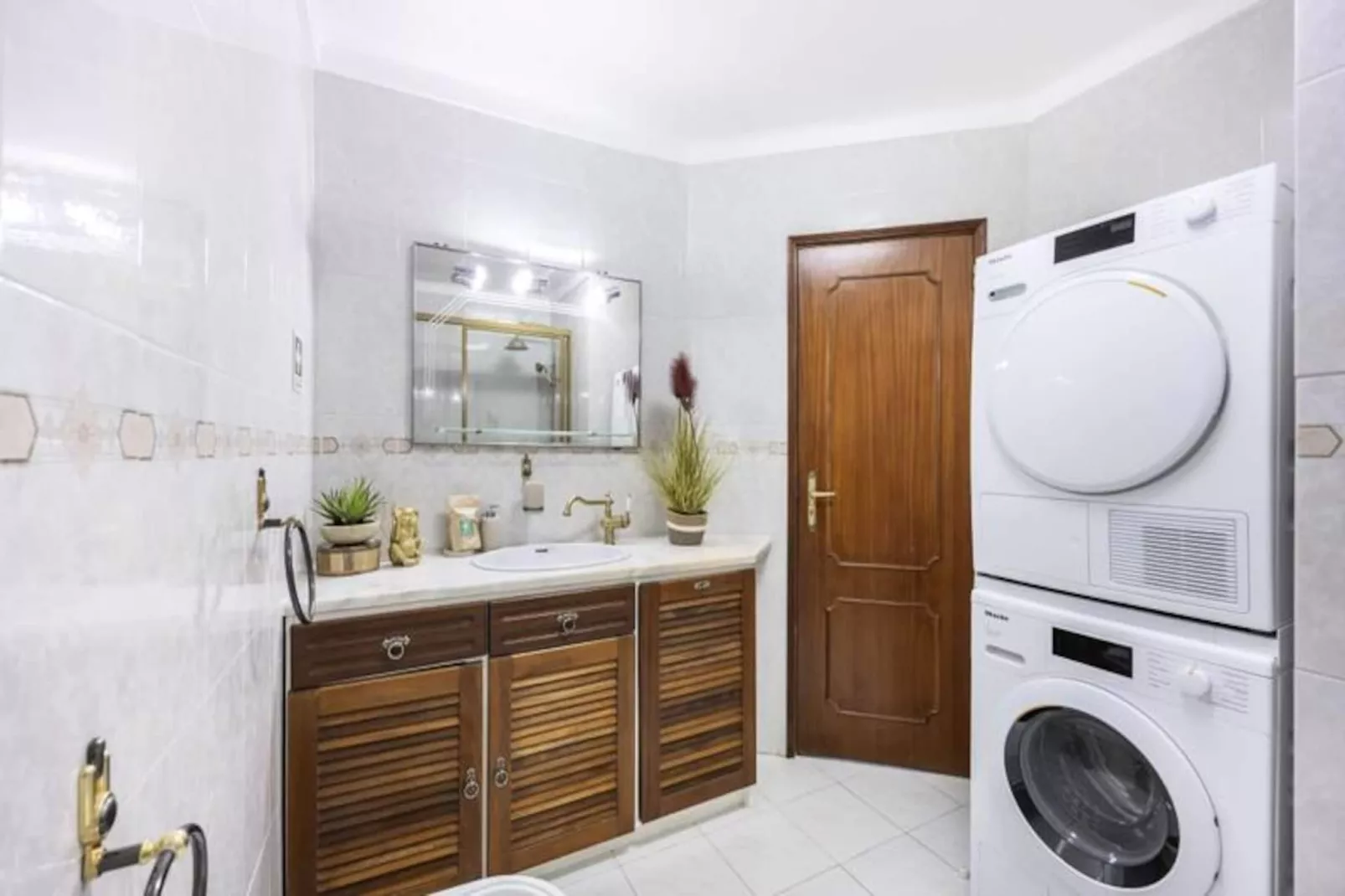 Castelo De Vlado-Niet-getagd