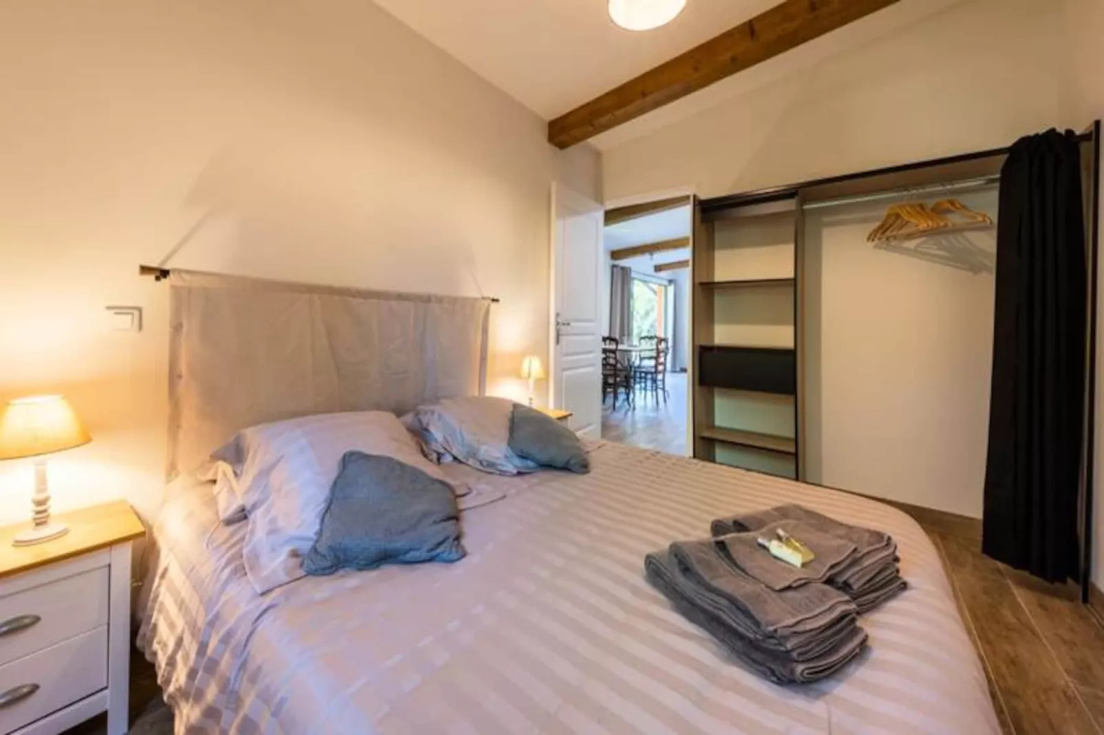 06bv2 : Joli Cottage Au Calme Avec Piscine-Niet-getagd