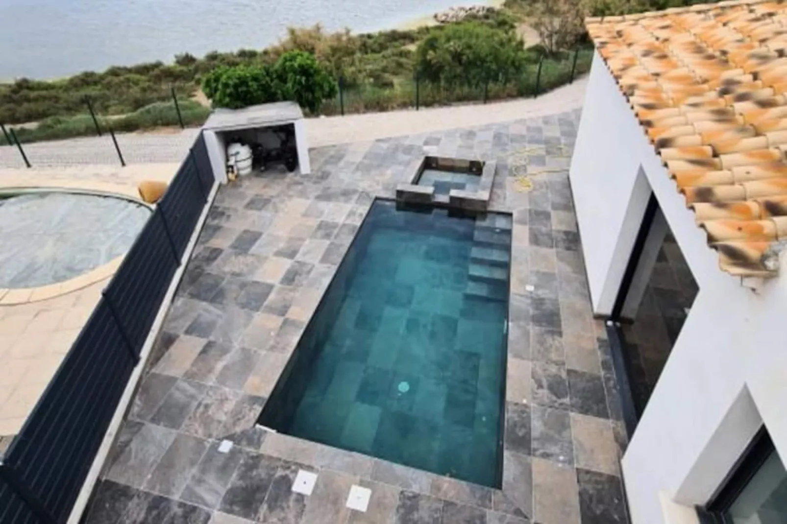 Le Luxe Entre Mer Et &eacute;tang Soir&eacute;es Interdites-Niet-getagd