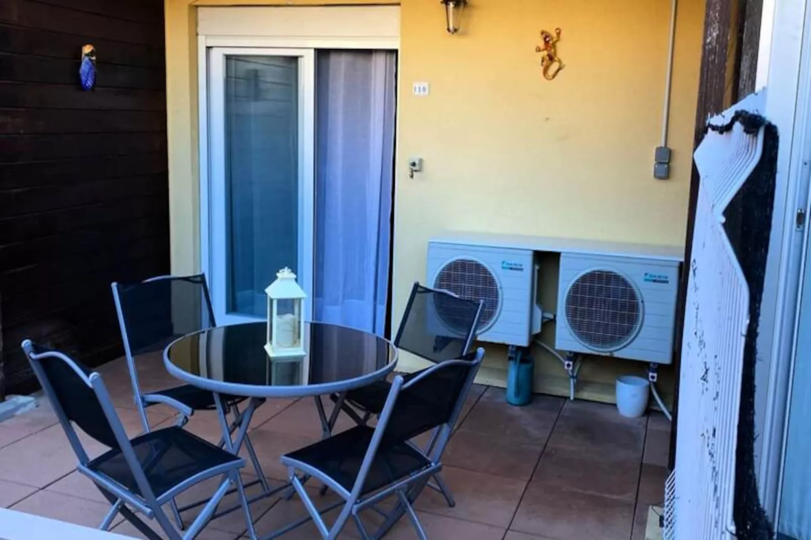 Beau T2 Bis Traversant Idéalement Situé-Niet-getagd