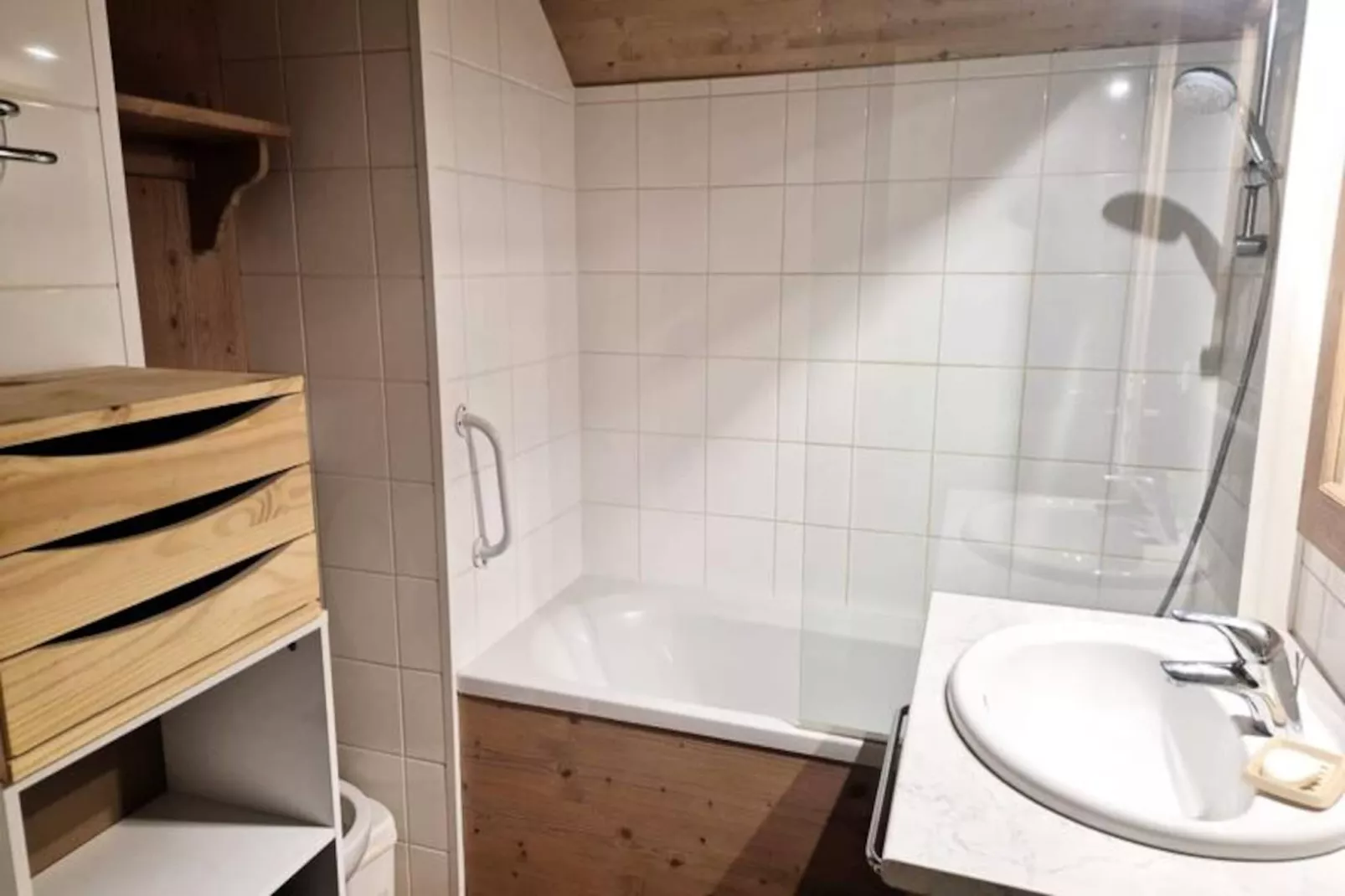 Votre Havre De Paix En Montagne - Chalet 6 Personnes Avec Piscine Et Sauna-Niet-getagd