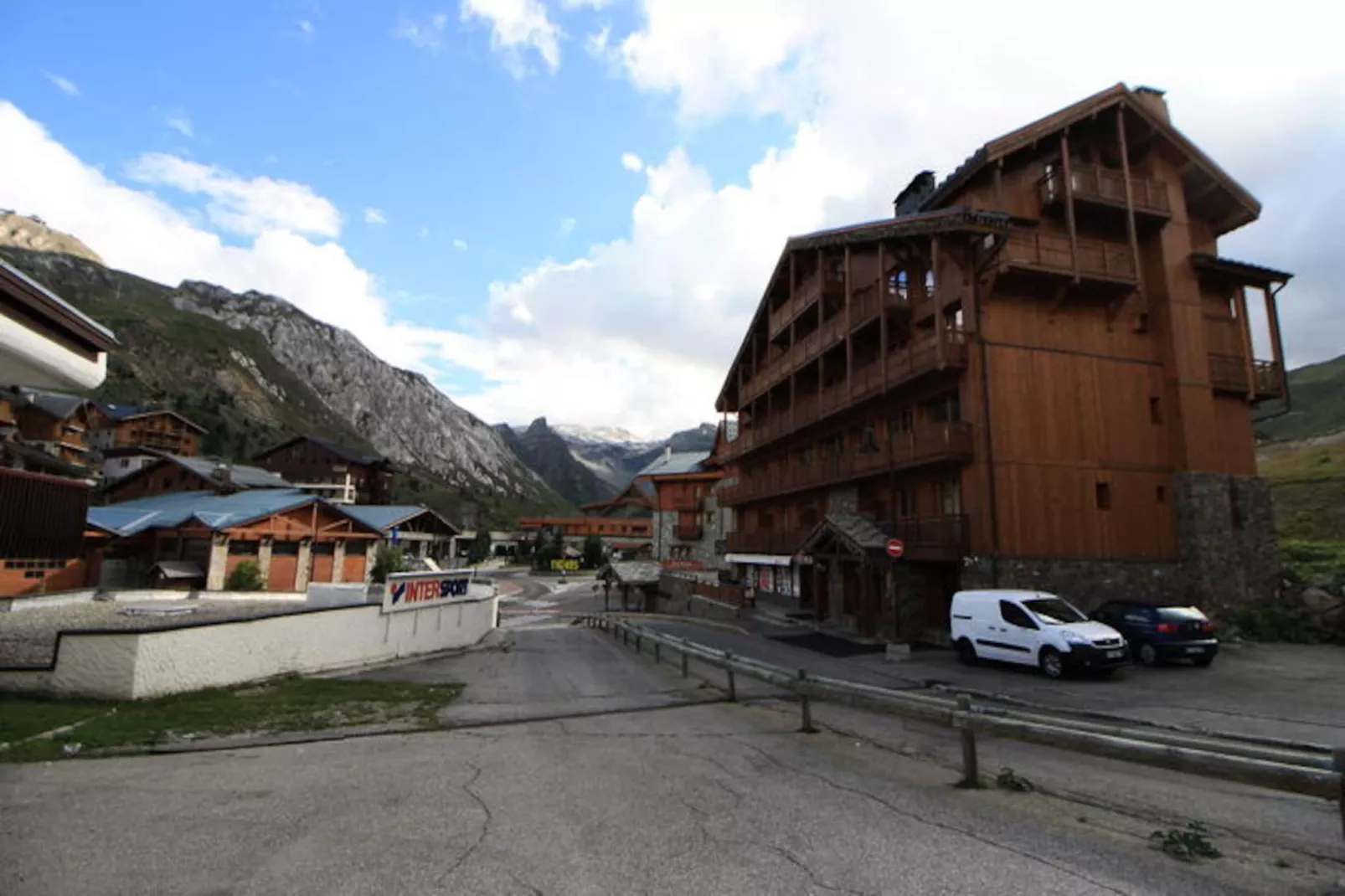 Chalet De La Tour-Niet-getagd