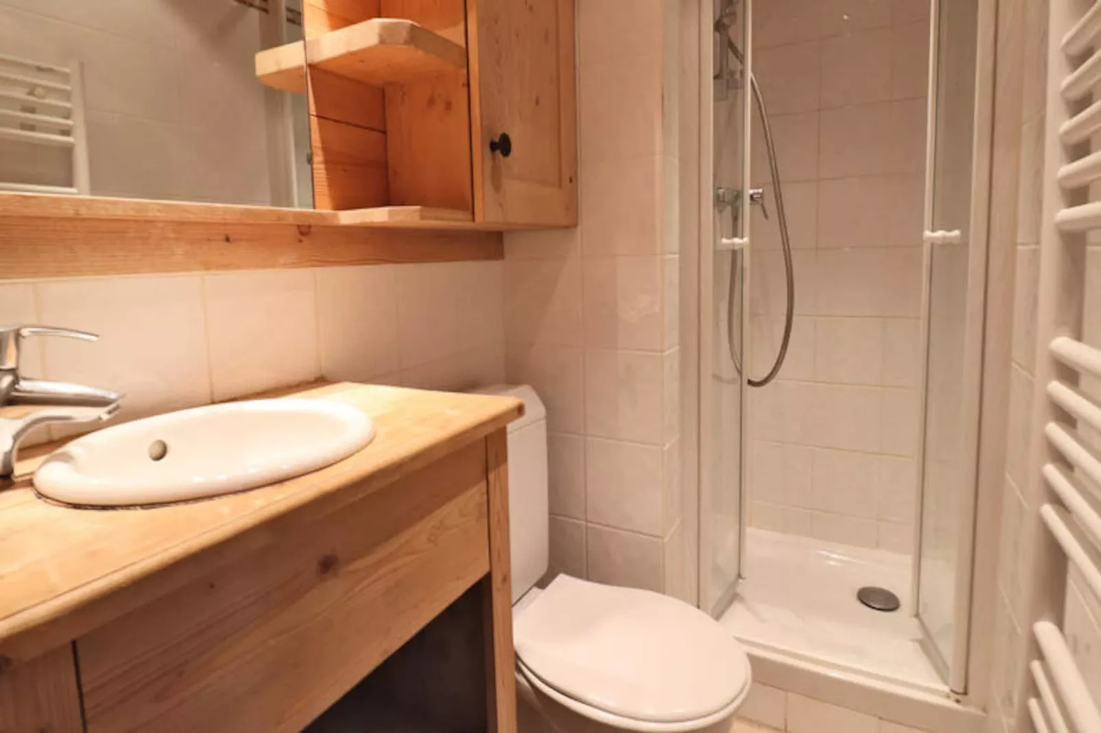 Résidence Grande Rosiere-Niet-getagd