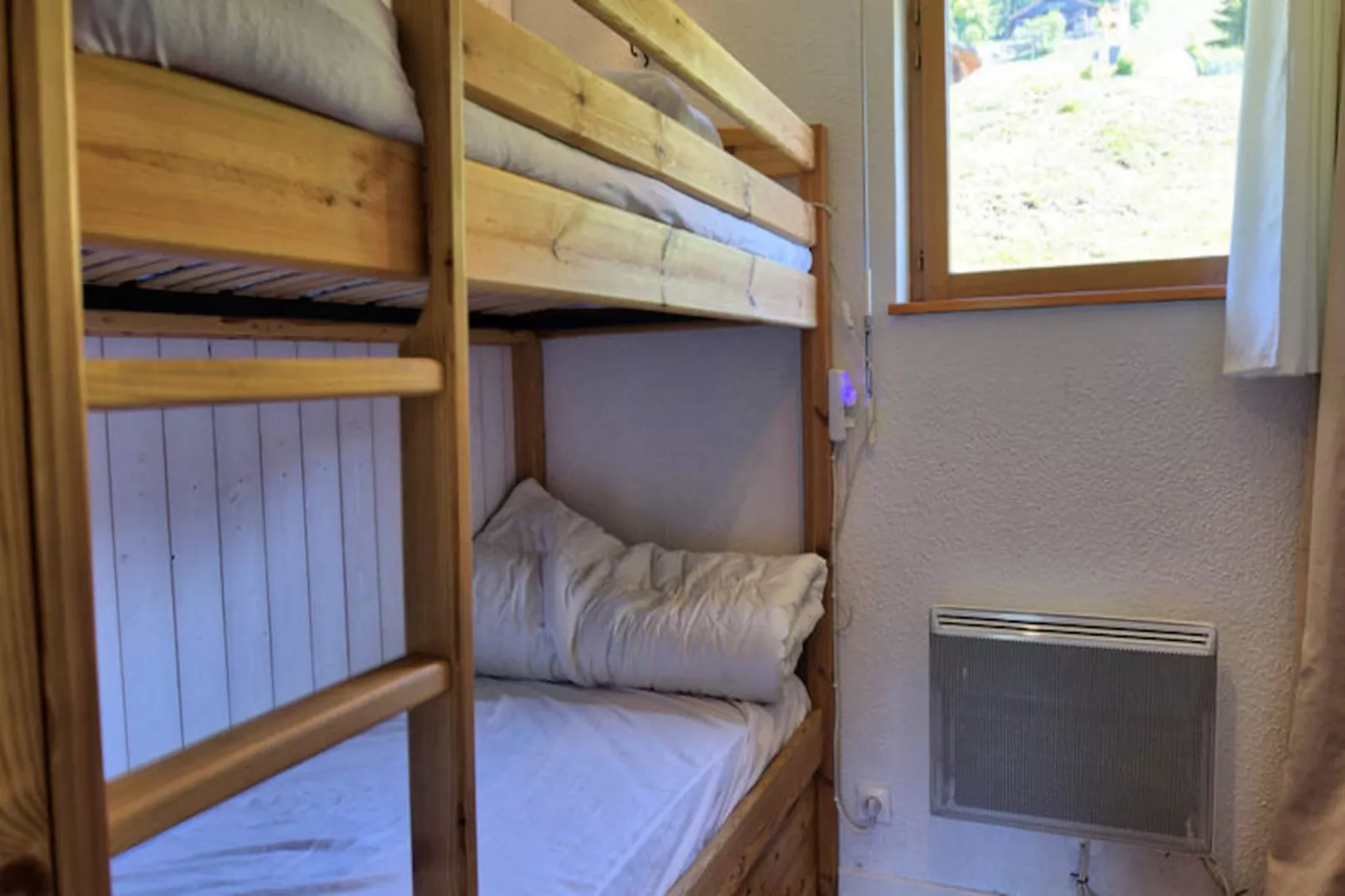 Résidence Le Champs Sous Jerome-Niet-getagd