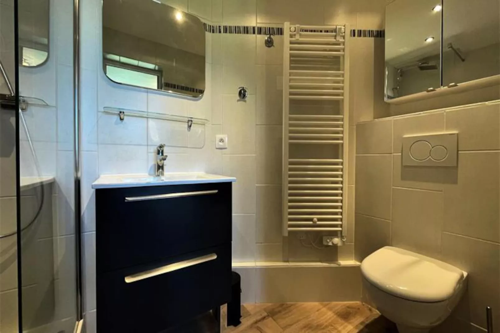 Résidence Caron-Niet-getagd