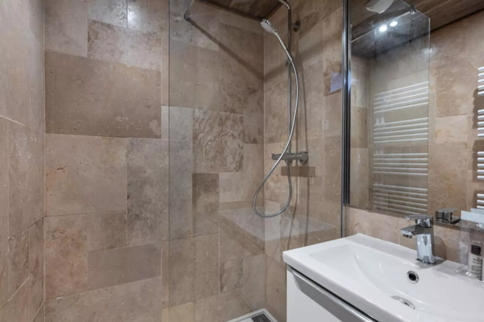 Résidence OrsiÈre - Niet-getagd