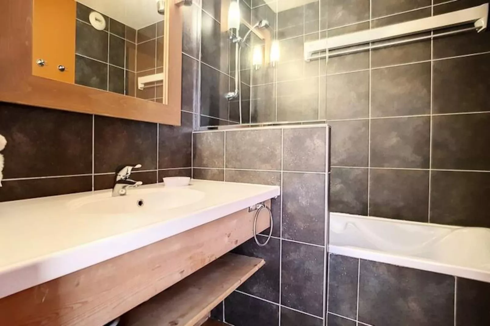 Résidence Aconit-Niet-getagd