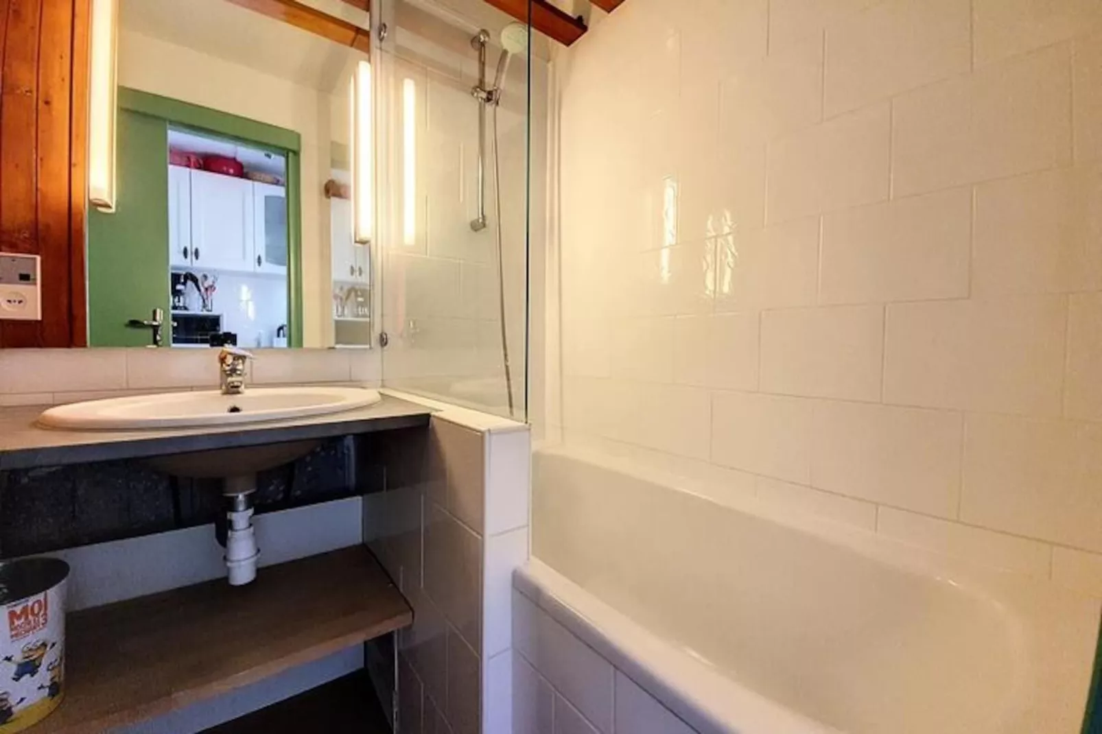 Résidence Chaviere-Niet-getagd