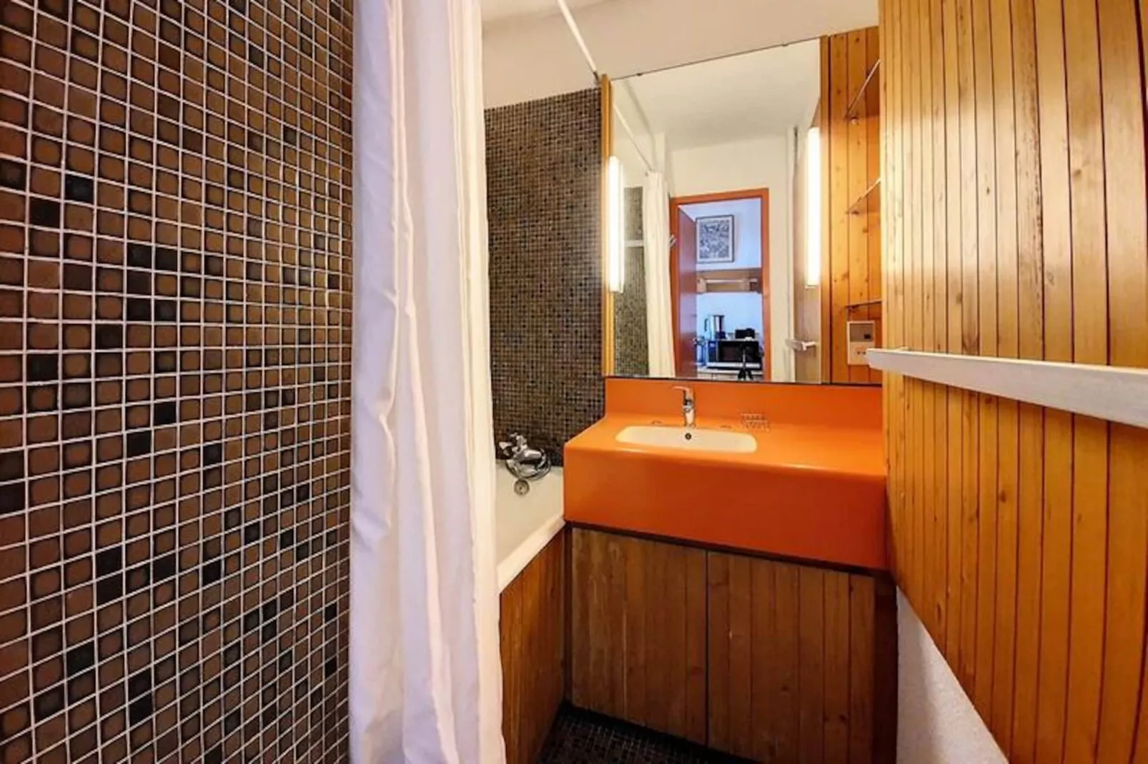 Résidence Chaviere-Niet-getagd