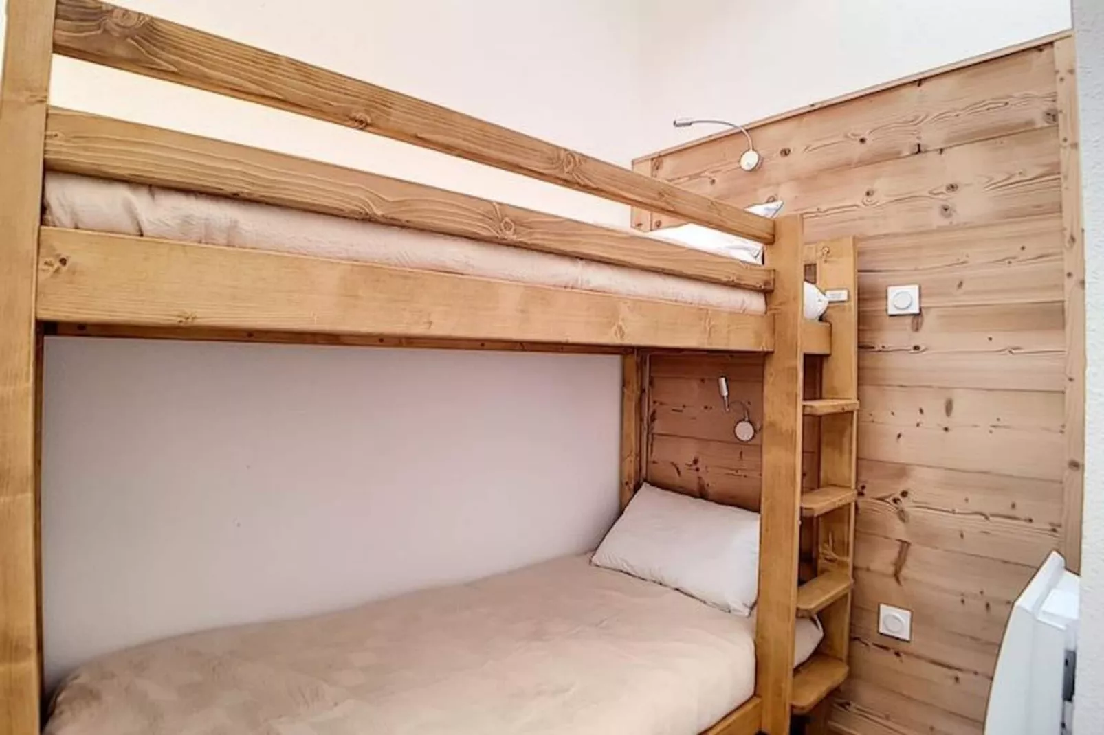 Résidence Necou-Niet-getagd