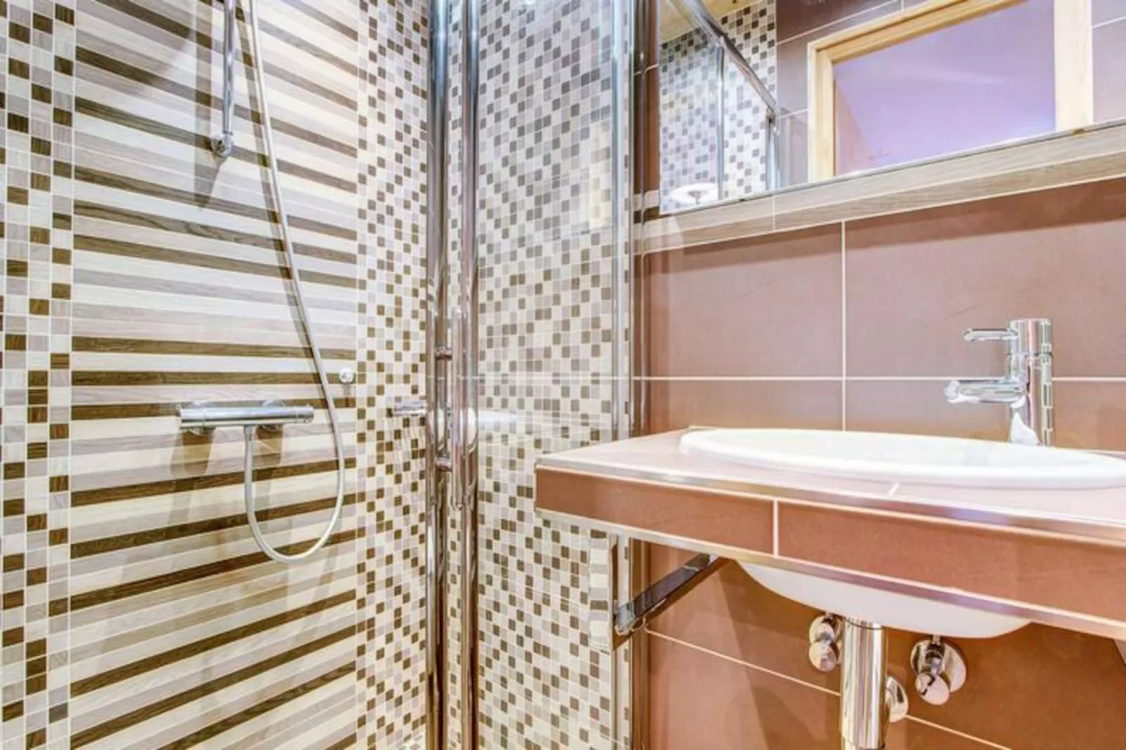 Chalet Le Meleze-Niet-getagd