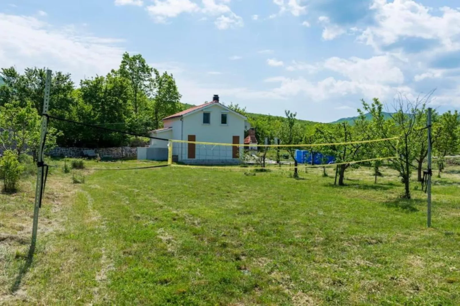 Village Holiday House Ivan Kozina with Pool-Buitenlucht