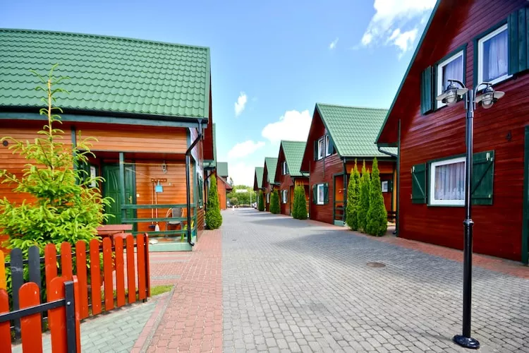 Domki pietrowe dla max 5 osób Karwia-Buitenlucht