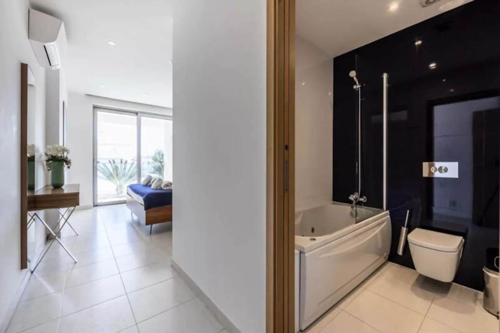 Zentuni Ocean Front-Niet-getagd