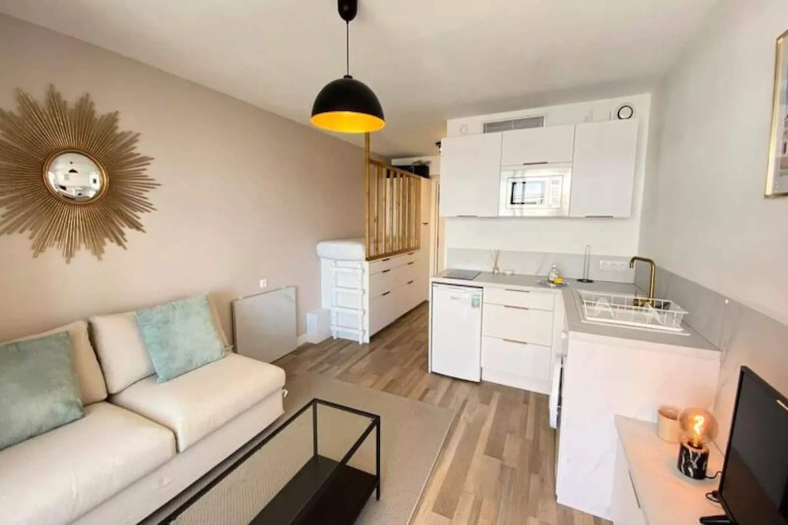 06ai - Beau Studio Rénové - Vue Mer Et Piscine-Niet-getagd