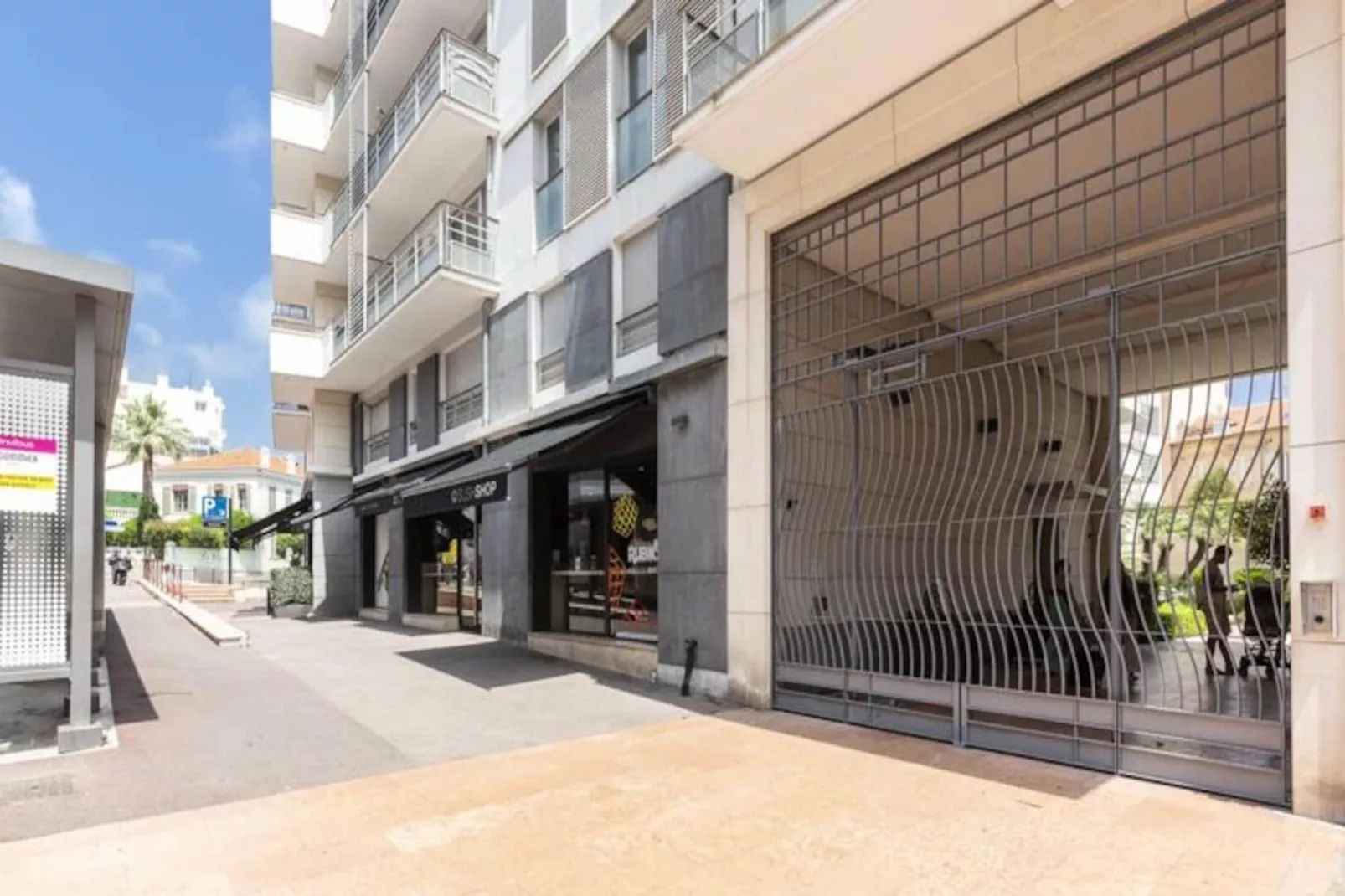 Résidence Plaza Antibes : Appartement T2 Avec Climatisation-Niet-getagd