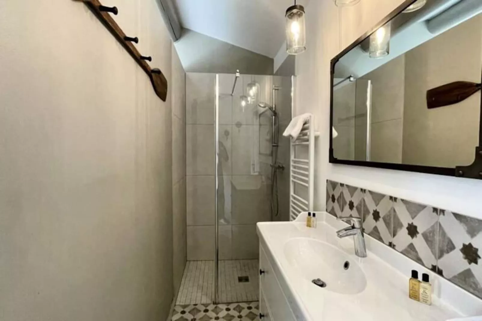 Nouveau "villa Nova"-Niet-getagd