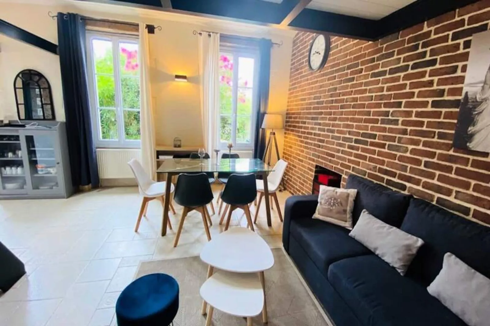 Maison à La Rochelle-Niet-getagd