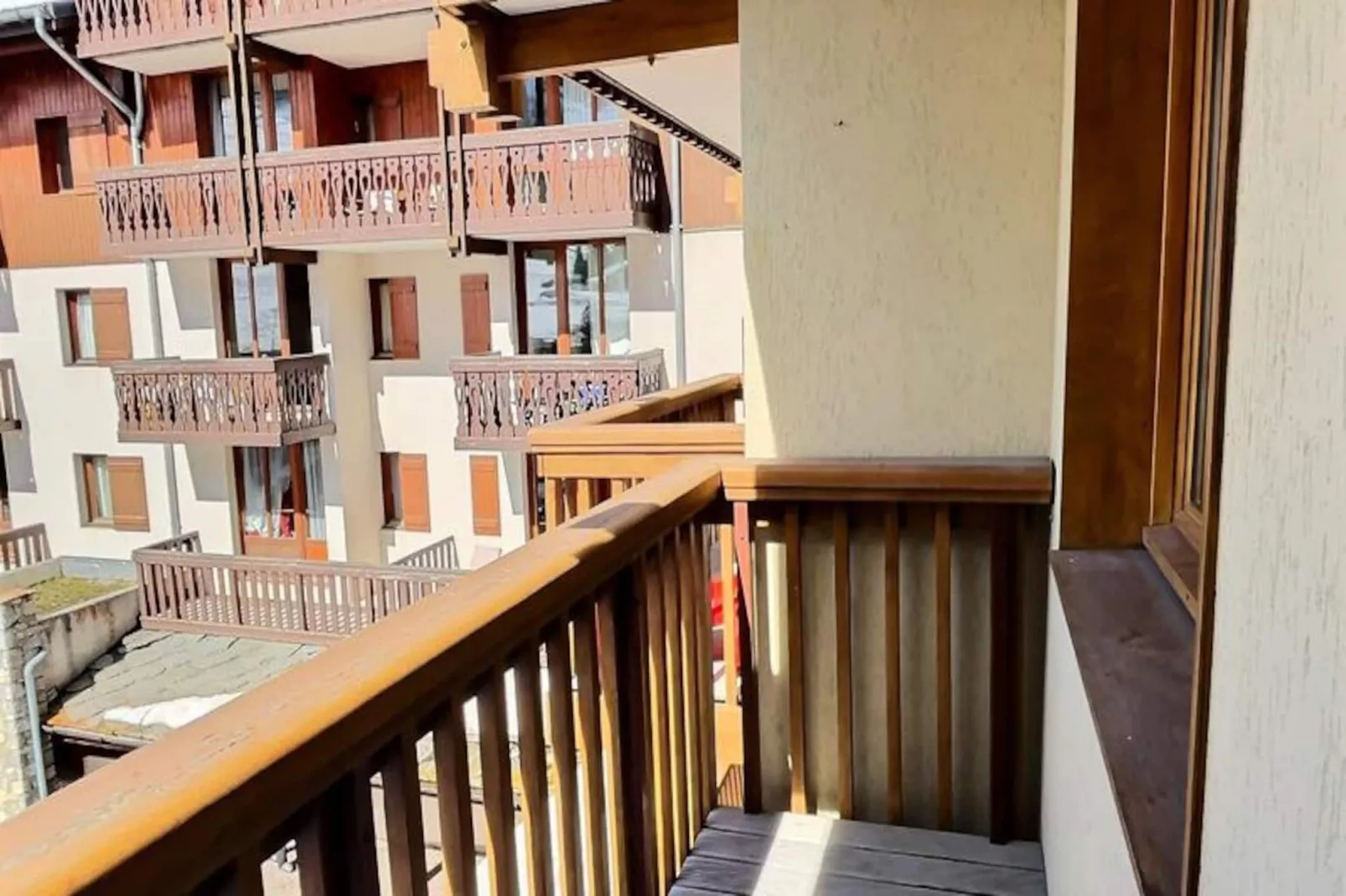 Résidence Aquila-Niet-getagd