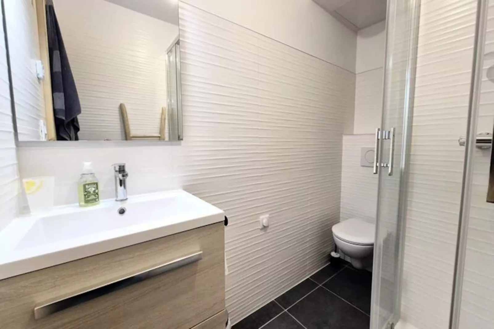 Appartement Chaleureux Au C&oelig;ur De La F&eacute;claz - 5 Personnes - 48m2-Niet-getagd