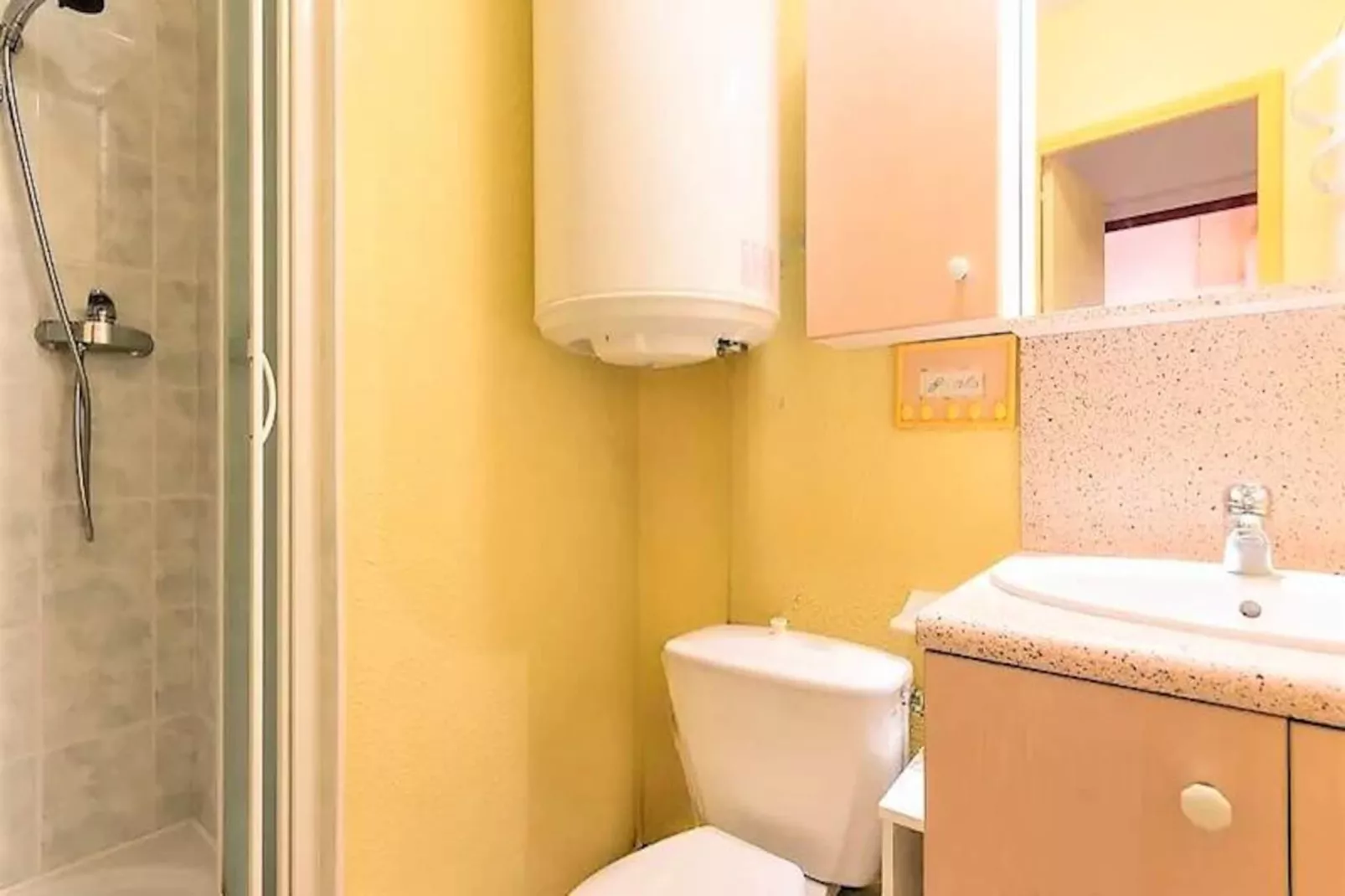 Résidence Baikonour-Niet-getagd