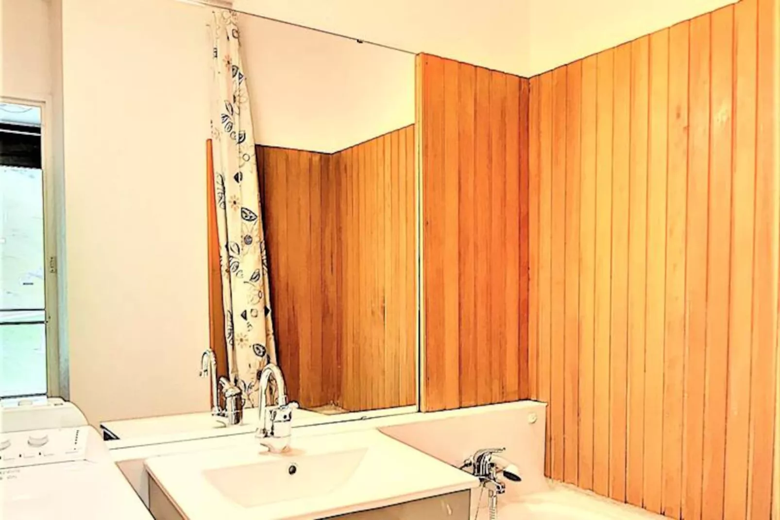 Résidence Baikonour-Niet-getagd