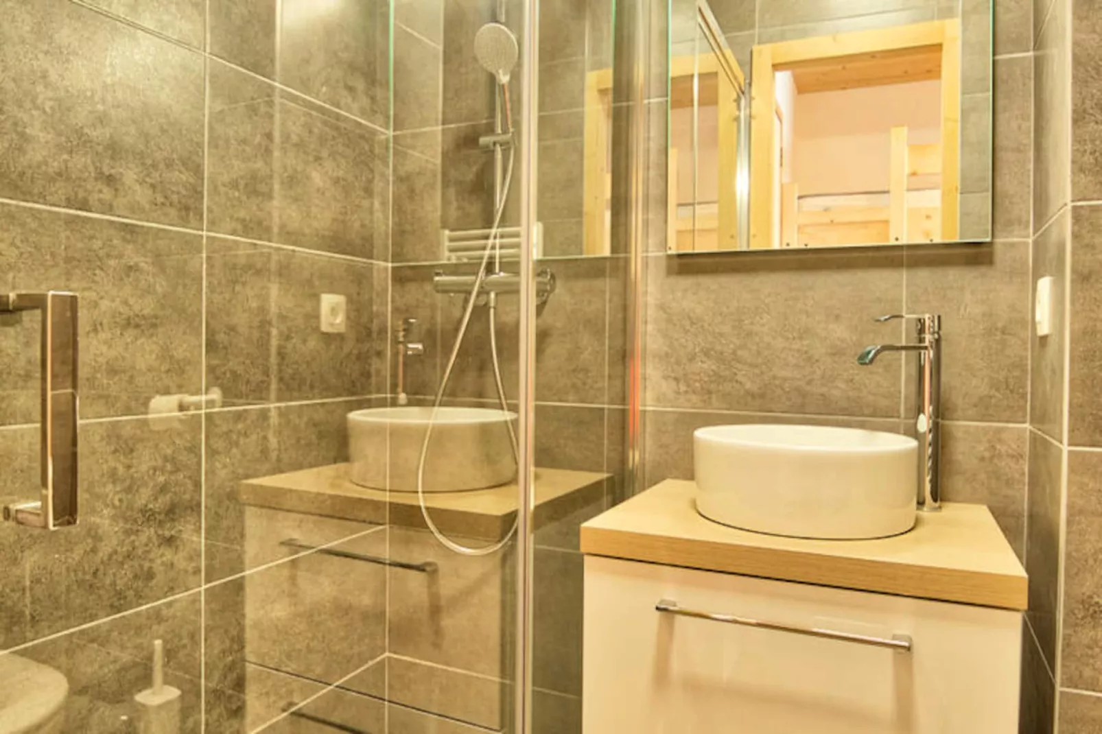 Résidence L'edelweiss-planay-Niet-getagd