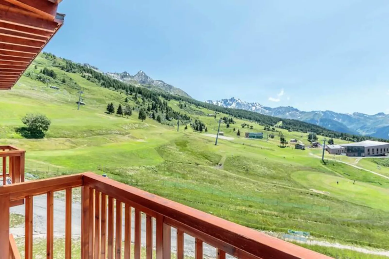 Résidence Les Monarques-Niet-getagd