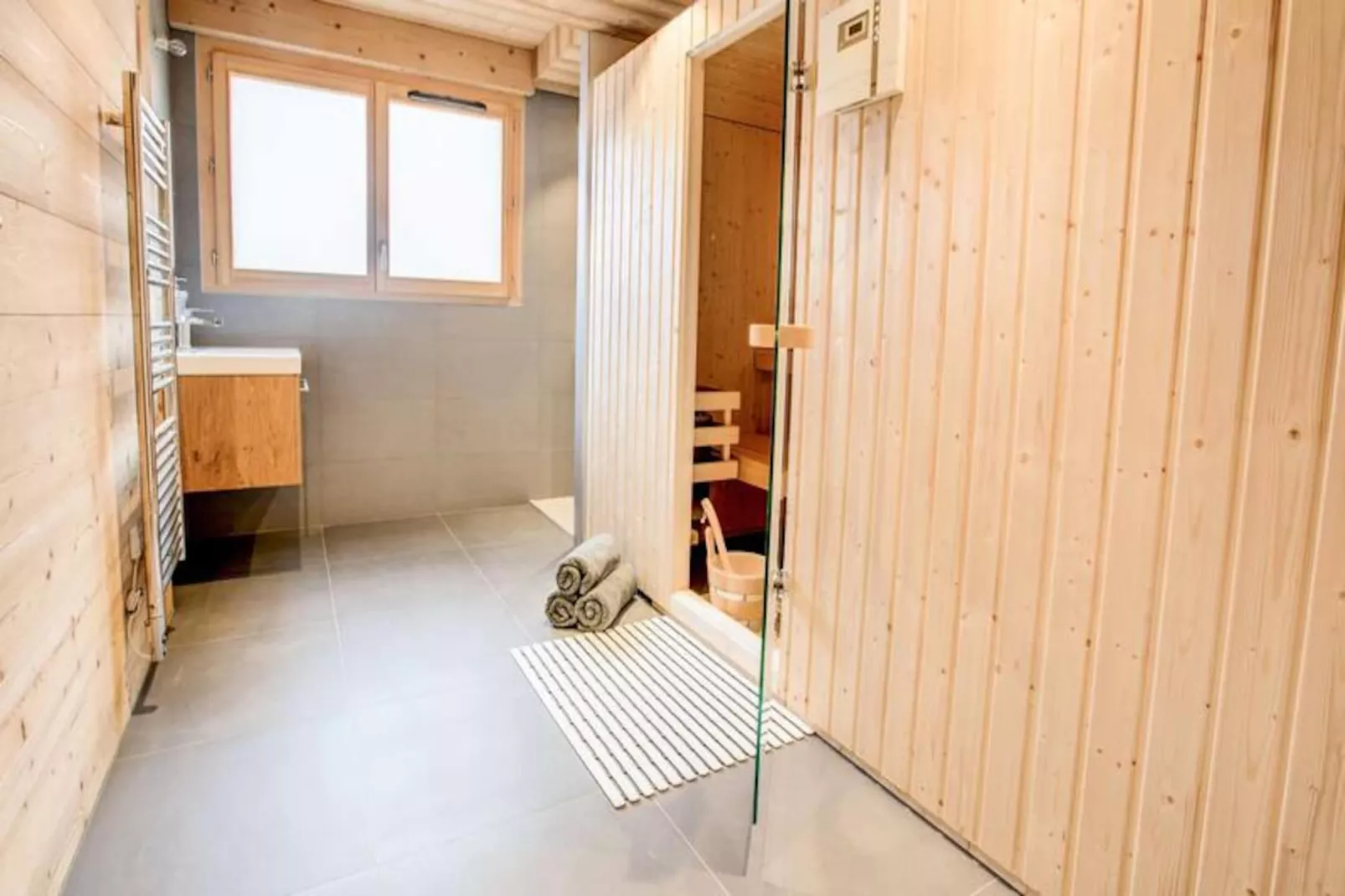 Résidence Les Roches Noires-Niet-getagd