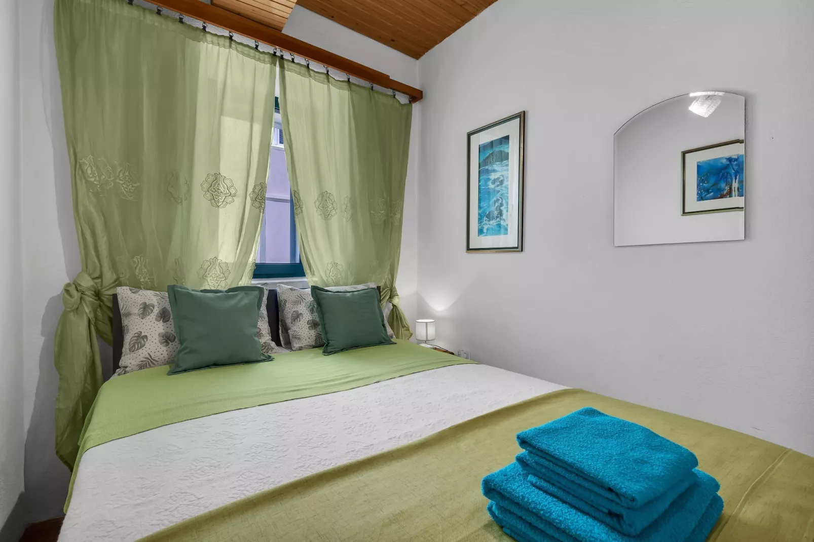 Apartments Kata - Three Bedroom Apartment with Balcony-Slaapkamer