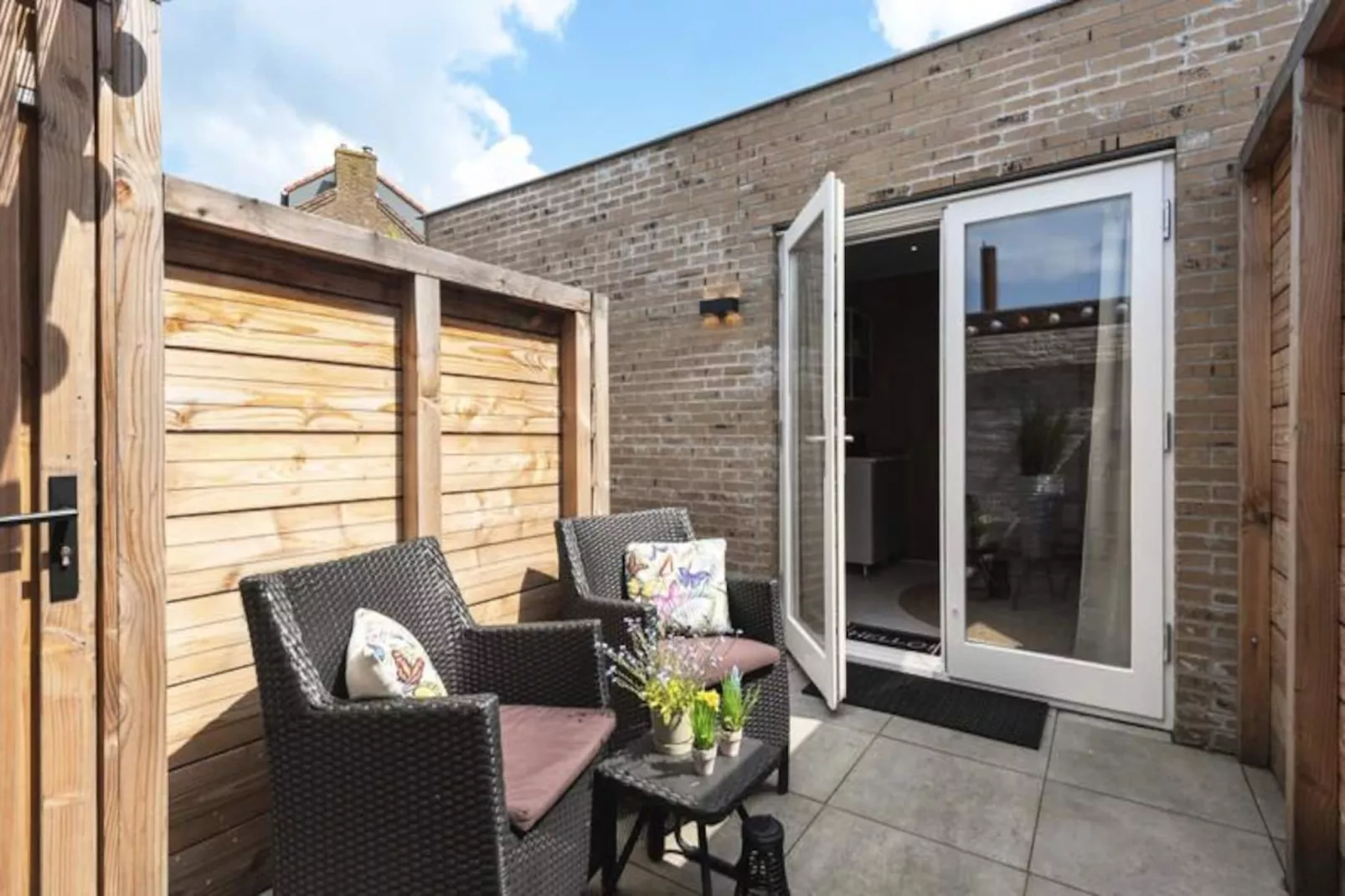 Beachhouse Rina-Niet-getagd