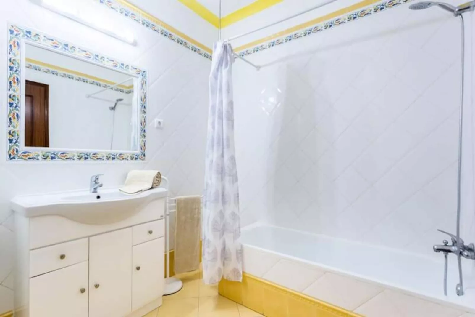 Sitio Da Ponte Family Apartment-Niet-getagd