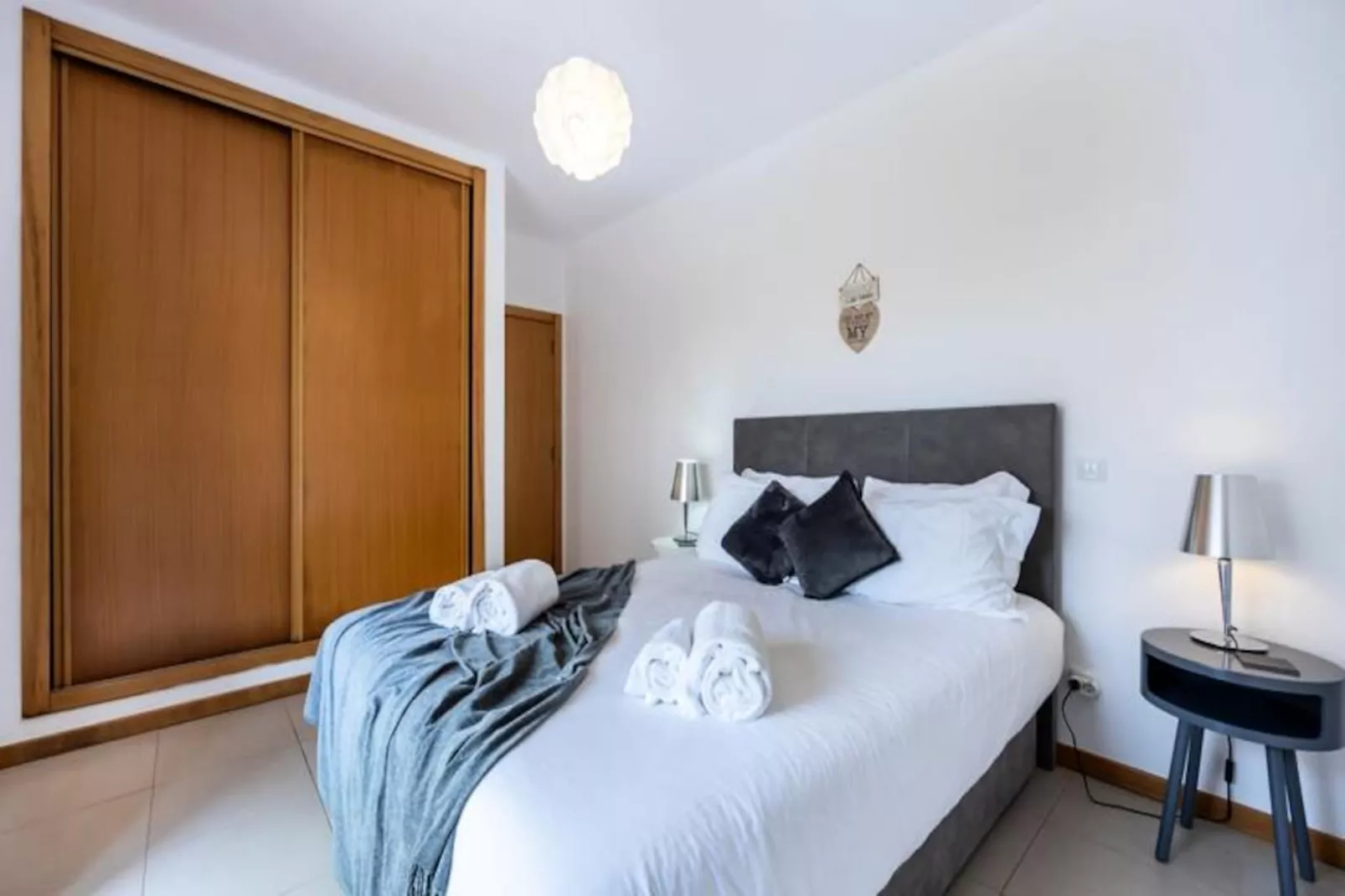 Supreme Lodge Burgau-Niet-getagd