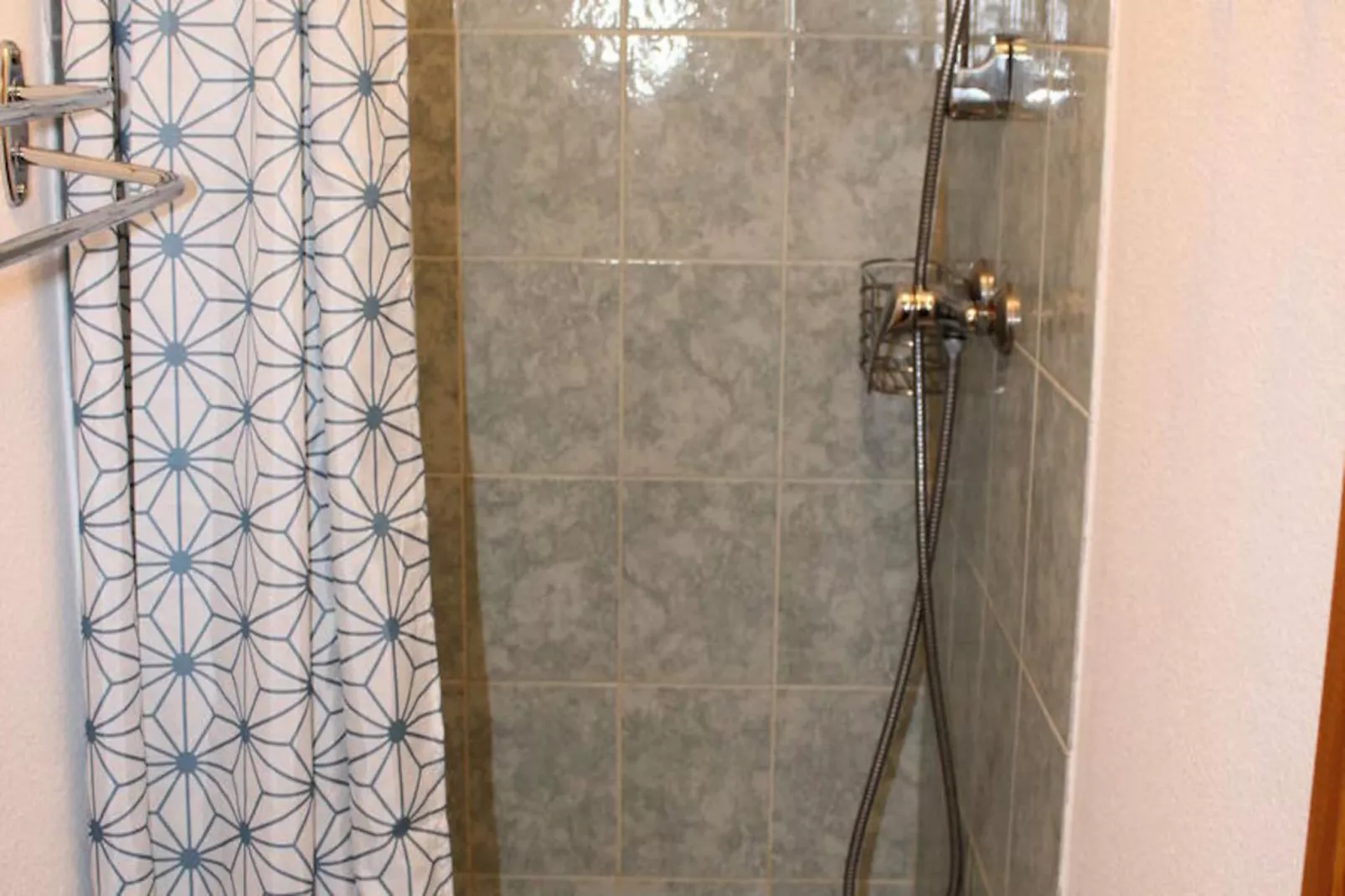 Résidence L'horizon Blanc-Niet-getagd